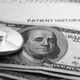Image for article titled Women Doctors Make Less Than Male Doctors, Even Though They're Probably Better at Their Jobs